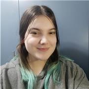 Doy cualquier clase hasta bachillerato en cualquier rango de edad, mi especialidad es matemáticas, idiomas y física y química.☺️
